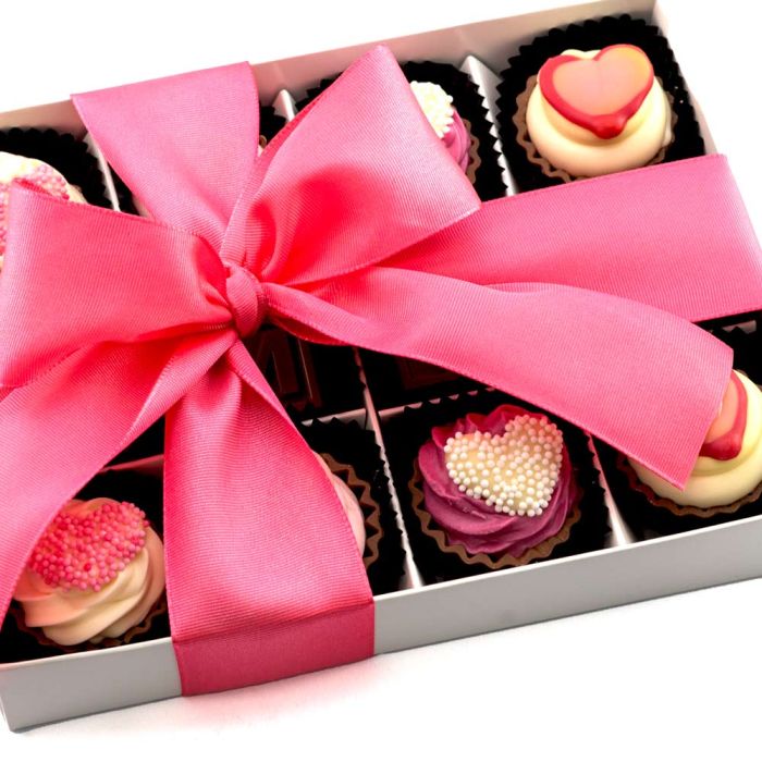 12 Happy Mothers Day Chocolates